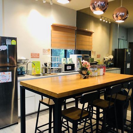 Capsulepod@Aljunied Hostel Сингапур Екстериор снимка