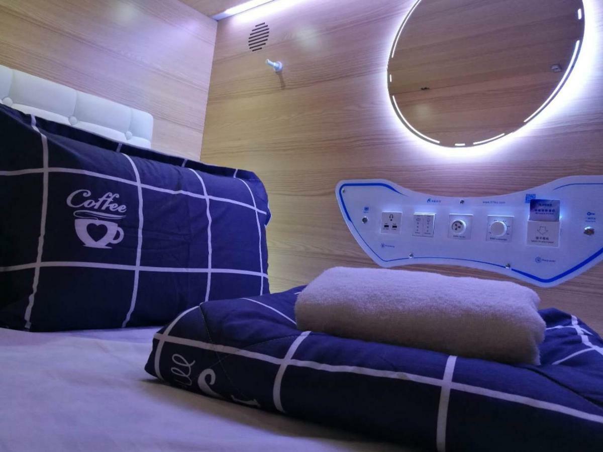 Capsulepod@Aljunied Hostel Сингапур Екстериор снимка