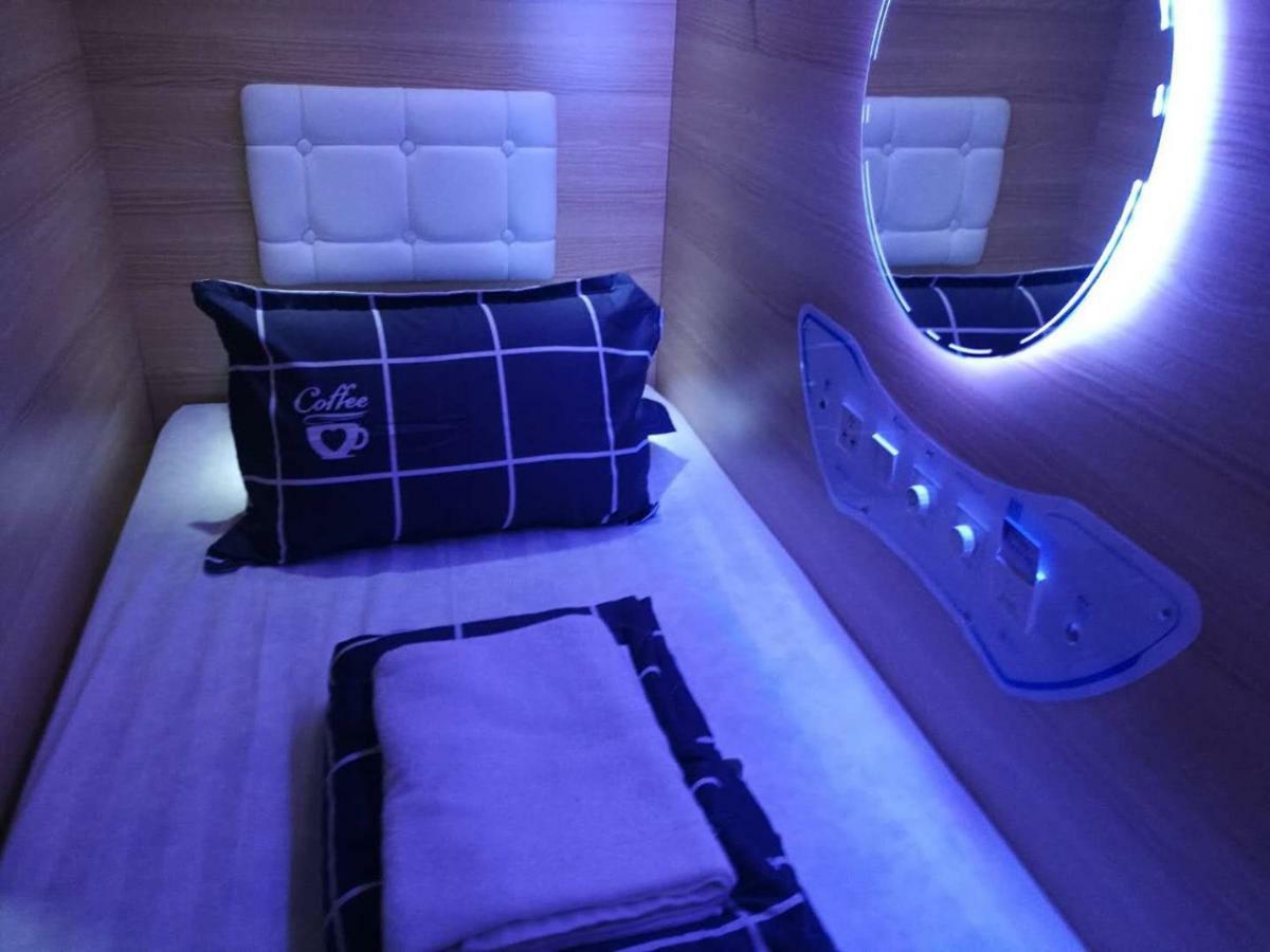 Capsulepod@Aljunied Hostel Сингапур Екстериор снимка